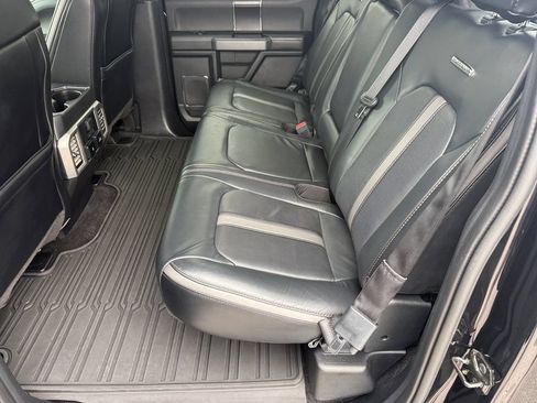 Used 2020 Ford F150 Platinum w/ Equipment Group 701A Luxury AWD/4WD image 11