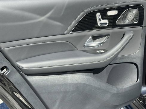 New 2026 Mercedes-Benz GLS 63 AMG 4MATIC image 28