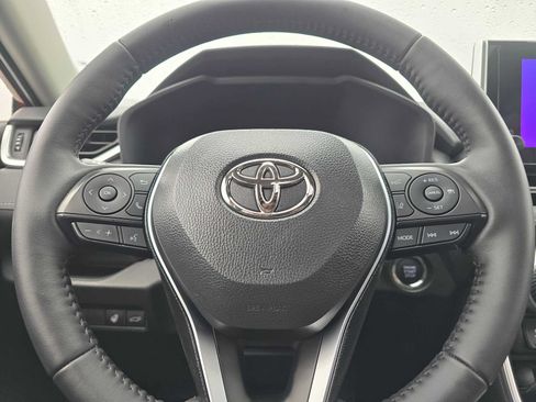 Used 2025 Toyota RAV4 XLE Premium w/ Weather Package AWD/4WD image 28