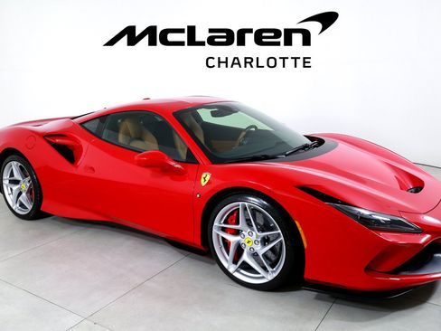 Used 2020 Ferrari F8 Tributo RWD image 2