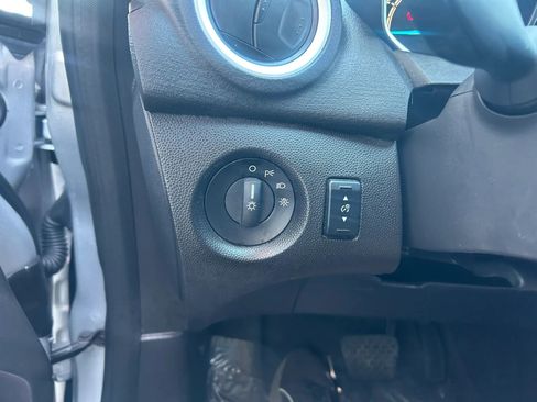Used 2015 Ford Fiesta SE FWD image 14