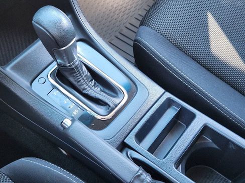 Used 2015 Subaru Crosstrek 2.0i Premium w/ Special Edition Package image 22