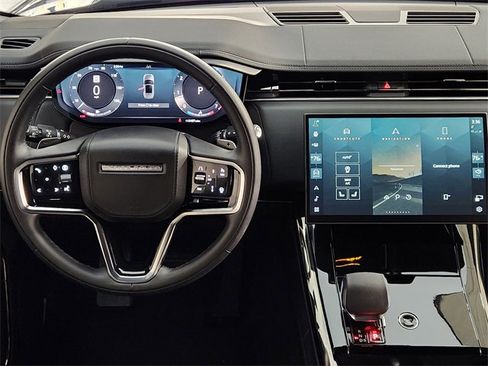 Used 2025 Land Rover Range Rover Sport SE image 26