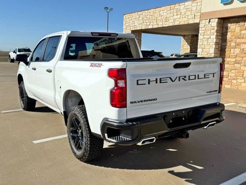 New 2026 Chevrolet Silverado 1500 Custom Trail Boss w/ LPO, Dark Essentials Package image 3