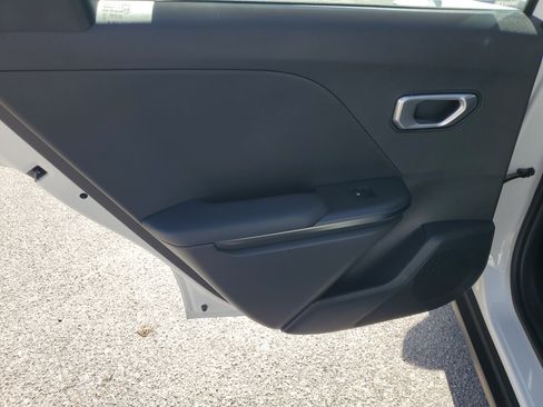 New 2026 Kia K4 LX image 27
