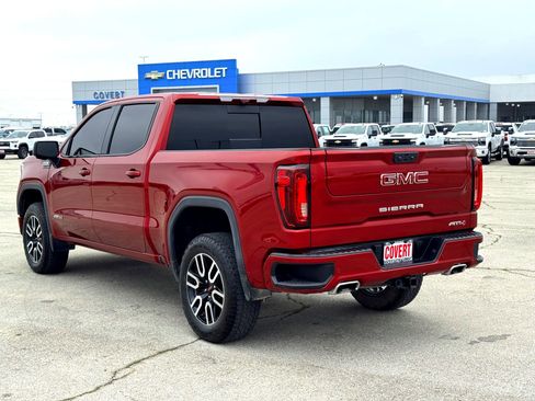 Used 2024 GMC Sierra 1500 AT4 w/ Technology Package AWD/4WD image 10