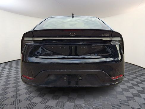 Used 2023 Toyota Prius Prime XSE image 5