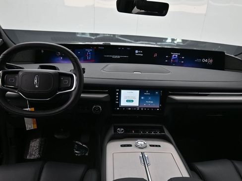 New 2026 Lincoln Navigator L Reserve w/ Jet Appearance Package image 11