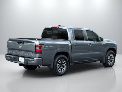 Used 2024 Nissan Frontier SL w/ Technology Package RWD image 9