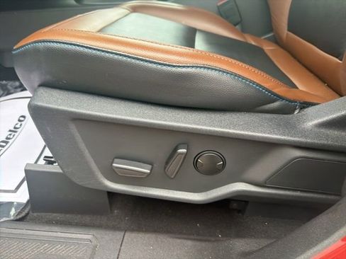 Used 2024 Ford Bronco Outer Banks image 26