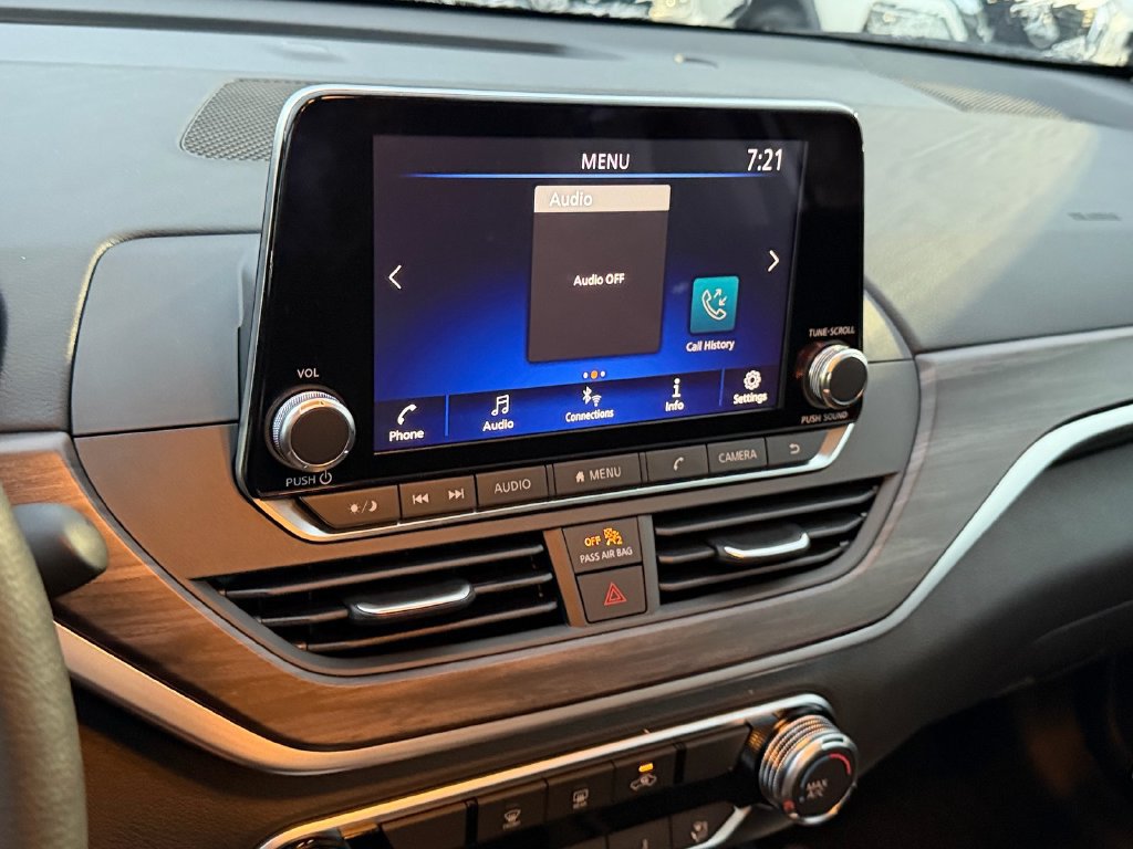 New 2026 Nissan Altima 2.5 SV FWD image 11