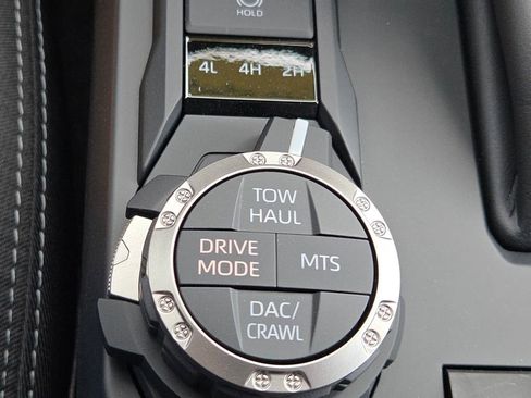 New 2026 Toyota Tacoma TRD Off-Road AWD/4WD image 9