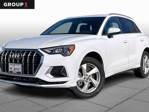 Used 2020 Audi Q3 2.0T Premium w/ Convenience Package image 1