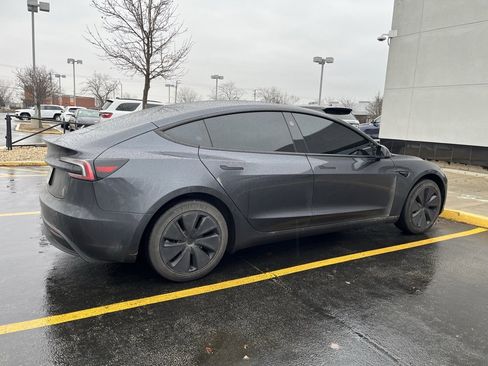 Used 2025 Tesla Model 3 Long Range image 29