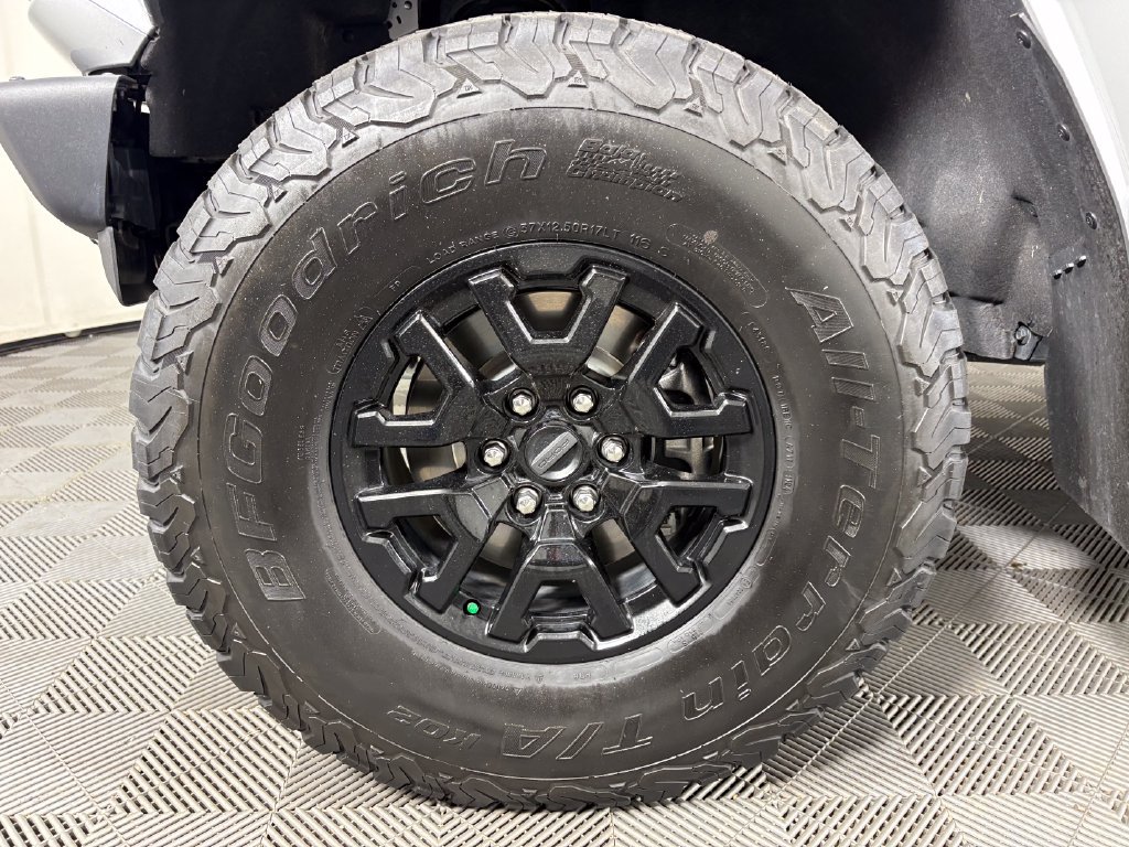 Used 2024 Ford Bronco Raptor w/ Interior Carbon Fiber Pack 6 AWD/4WD image 10