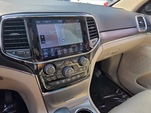 Used 2019 Jeep Grand Cherokee Limited w/ Luxury Group II RWD image 28