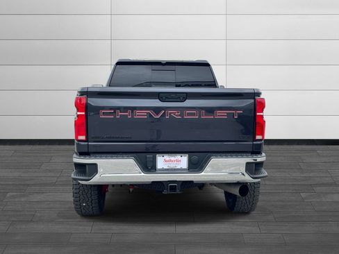 Used 2024 Chevrolet Silverado 3500 LTZ w/ LTZ Plus Package image 4