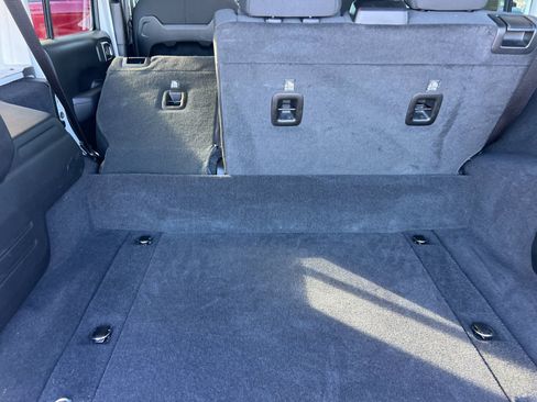 Certified 2025 Jeep Wrangler Unlimited Rubicon 4xe w/ Safety Group image 15