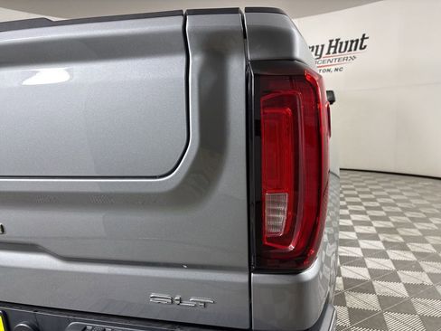 Used 2023 GMC Sierra 1500 SLT w/ SLT Premium Plus Package image 33