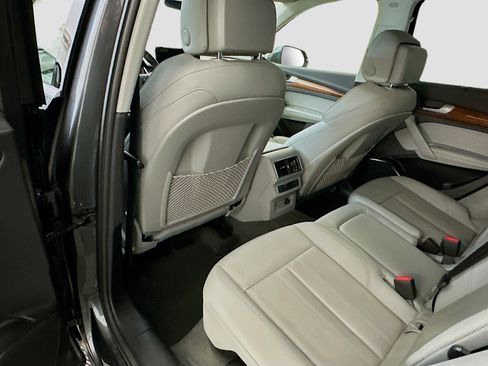 Used 2022 Audi Q5 2.0T Premium Plus image 29