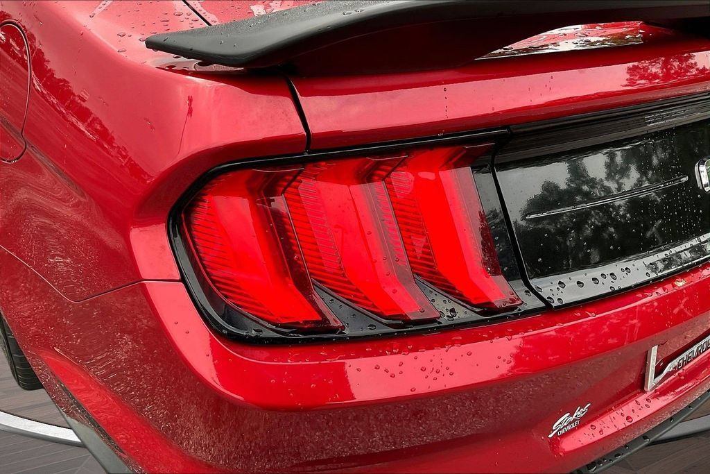 Used 2022 Ford Mustang GT Premium RWD image 26