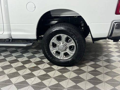 Used 2024 RAM 2500 Big Horn w/ Bed Utility Group image 15