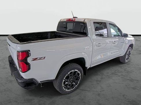 New 2026 Chevrolet Colorado Z71 w/ Technology Package AWD/4WD image 4