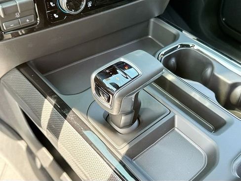 New 2026 Chevrolet Silverado 1500 ZR2 AWD/4WD image 18