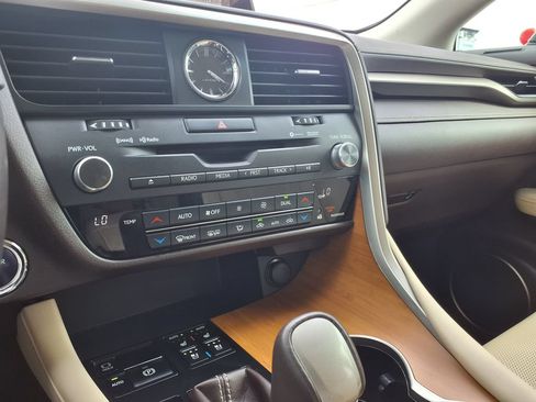 Used 2019 Lexus RX 450h AWD w/ Navigation Package image 33