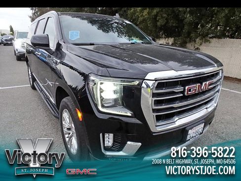 Used 2023 GMC Yukon XL SLT image 8