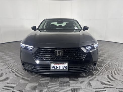 Certified 2024 Honda Accord EX-L image 9