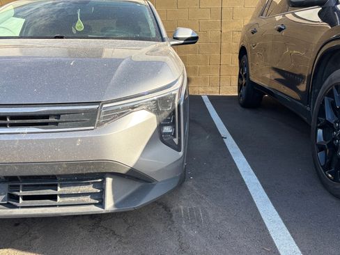 Certified 2025 Kia K4 FWD image 8