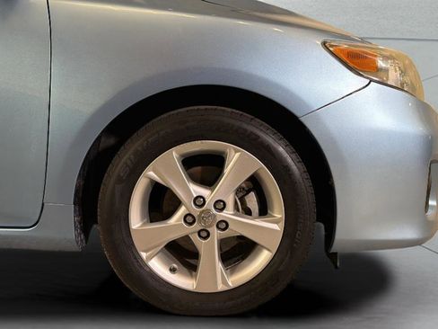 Used 2013 Toyota Corolla LE w/ Premium Pkg FWD image 34