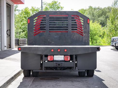 Used 2006 Chevrolet Kodiak C4500 2WD Crew Cab image 4