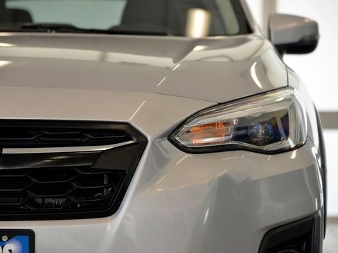 Used 2020 Subaru Crosstrek Hybrid w/ Moonroof Package AWD/4WD image 11