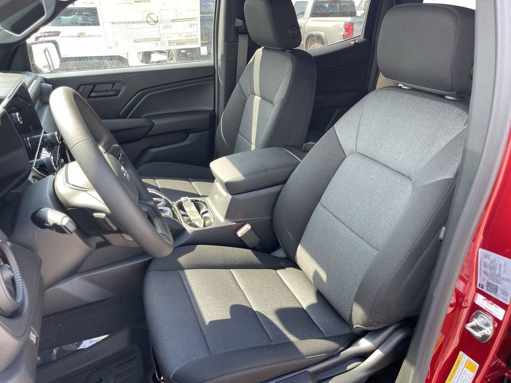 New 2026 Chevrolet Colorado Trail Boss AWD/4WD image 11