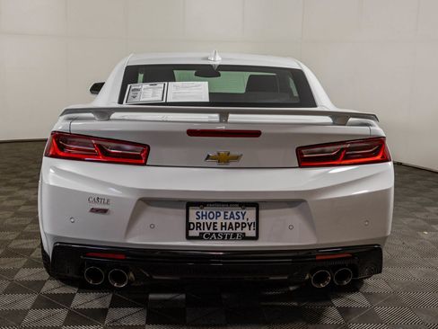 Used 2016 Chevrolet Camaro SS RWD image 24