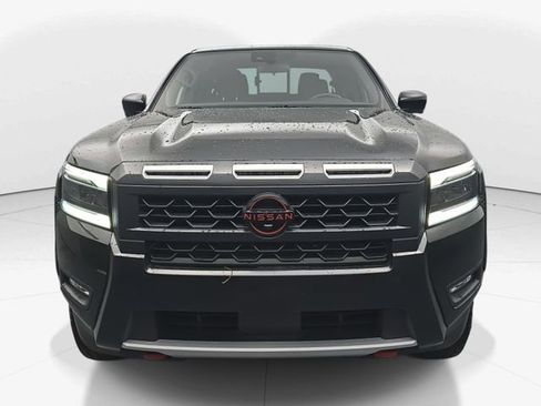 Used 2025 Nissan Frontier Pro-X w/ Pro Convenience Package image 4