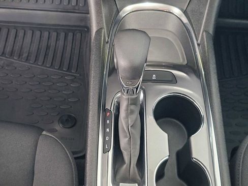 Used 2023 Chevrolet Malibu LT image 30