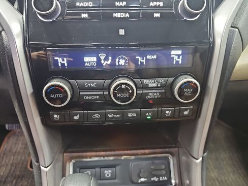 Used 2021 Subaru Ascent Touring w/ Popular Package #2A AWD/4WD image 24