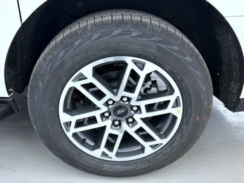 New 2026 Ford Expedition Max Active image 24