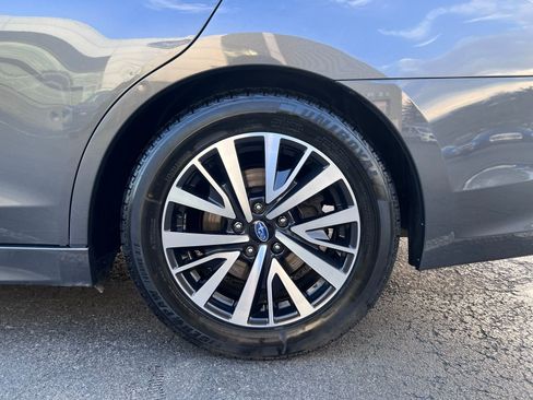 Used 2019 Subaru Legacy 2.5i Premium AWD/4WD image 16