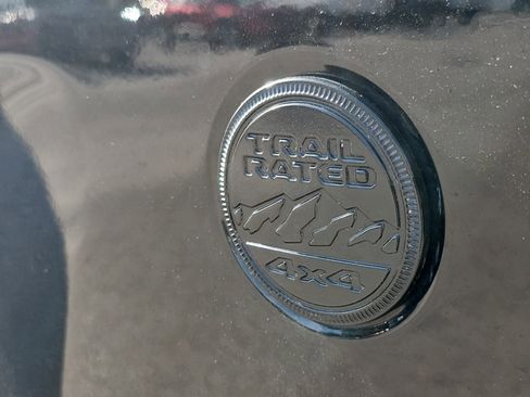 Used 2022 Jeep Wrangler Unlimited Sport image 12