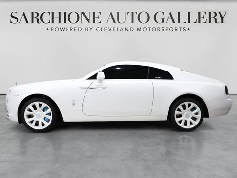 Used 2019 Rolls-Royce Wraith RWD image 12