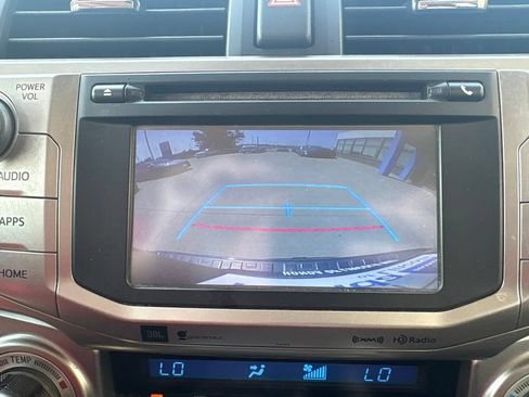 Used 2016 Toyota 4Runner Limited AWD/4WD image 23