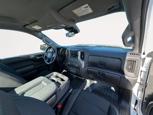 Used 2025 Chevrolet Silverado 1500 W/T RWD image 13