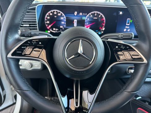 Certified 2024 Mercedes-Benz GLS 450 4MATIC image 29