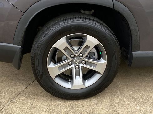 Used 2024 Honda Pilot EX-L image 8