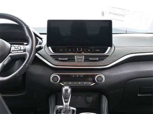 Used 2023 Nissan Altima 2.5 SL image 25