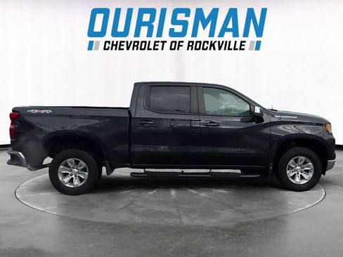 Used 2024 Chevrolet Silverado 1500 LT image 7